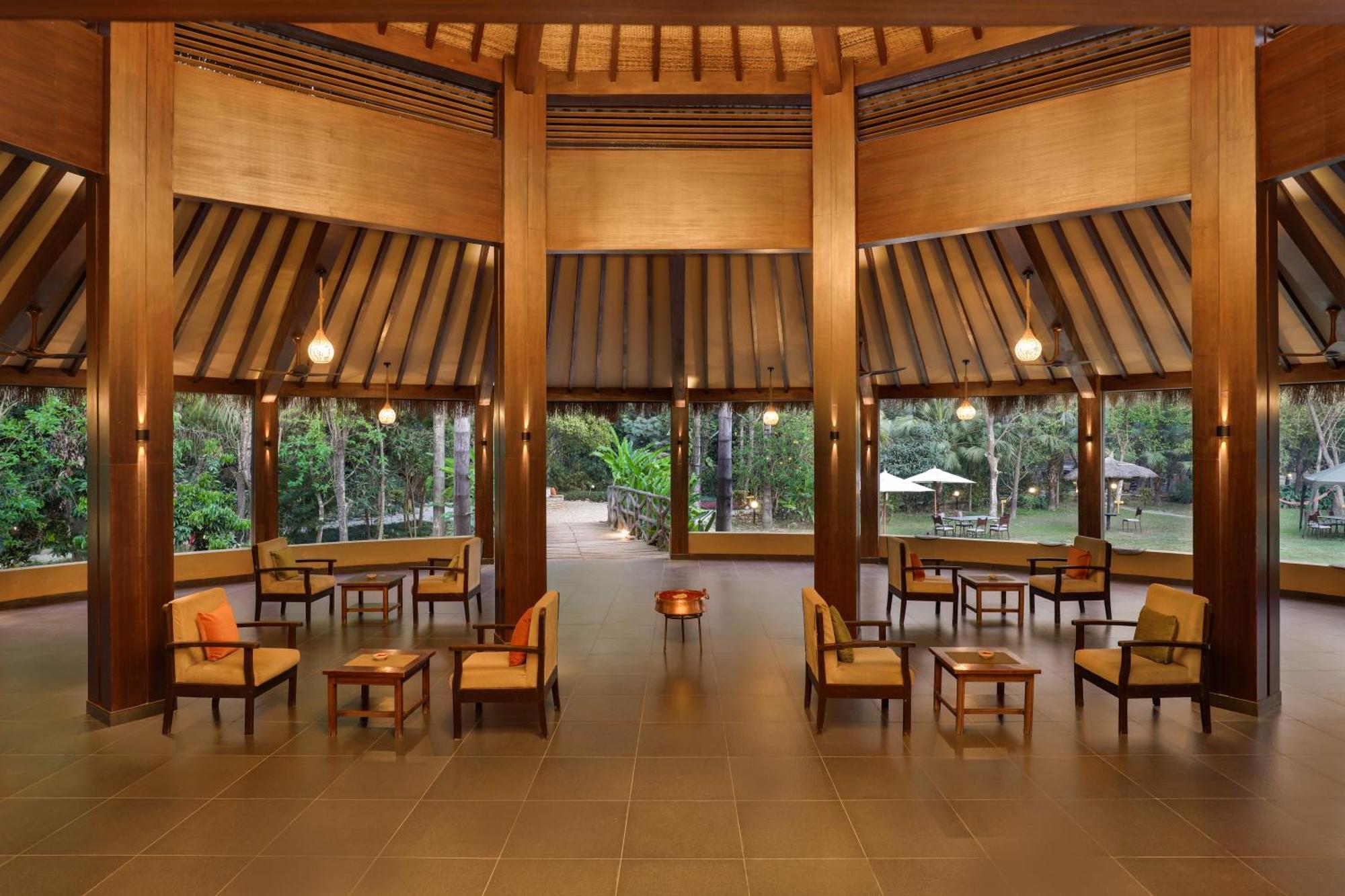 Tigerland Safari - A Lemon Tree Resort, Chitwan, Nepal Patlahara Exterior photo